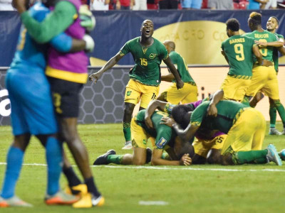 all that glitters jamaica mexico search for gold in gold cup