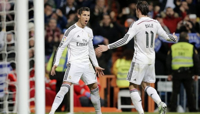 ronaldo l and bale help real gain a 3 0 victory over inter milan photo courtesy zeenews ronaldo l and bale help real gain a 3 0 victory over inter milan photo courtesy zeenews