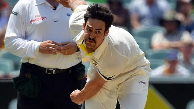 quot he 039 s bowling as well as i 039 ve seen throughout his career quot said australia captain michael clarke of johnson photo afp quot he 039 s bowling as well as i 039 ve seen throughout his career quot said australia captain michael clarke of johnson photo afp