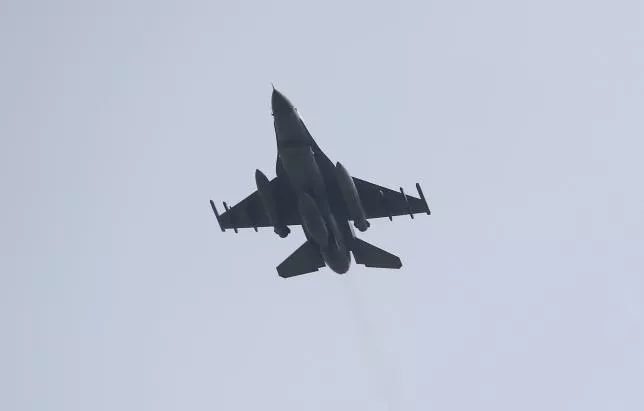 a turkish f 16 fighter jet takes off from incirlik airbase in the southern city of adana turkey july 27 2015 photo reuters a turkish f 16 fighter jet takes off from incirlik airbase in the southern city of adana turkey july 27 2015 photo reuters