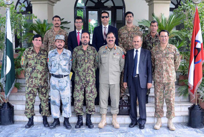 bilateral interests afghan delegation calls on peshawar corps commander