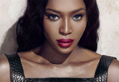 naomi campbell gets six month suspended sentence for assaulting photographer