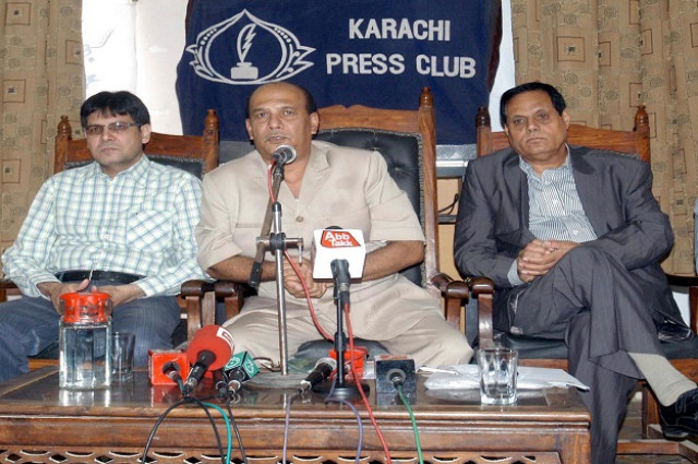 the association suggests that only the schools in areas with rains and floods should remain closed photo express the association suggests that only the schools in areas with rains and floods should remain closed photo express