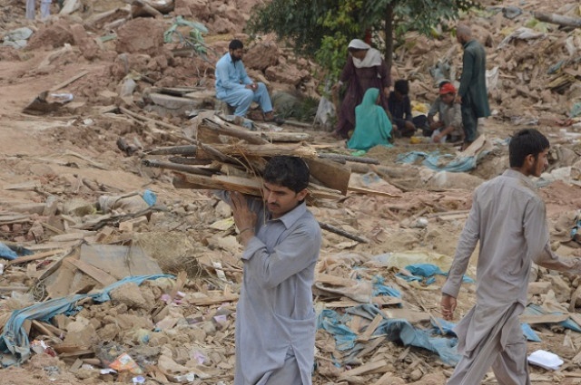 operation against slums in tarnol chakri rawat and taxila on the cards photo express operation against slums in tarnol chakri rawat and taxila on the cards photo express