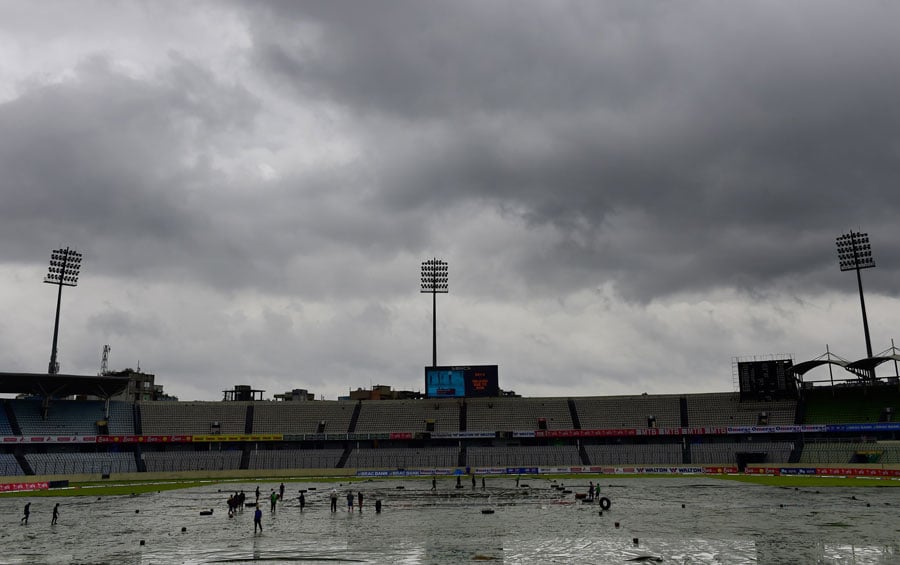 rain continued for the third successive day leaving the second and final test headed for a draw with just one day remaining photo afp