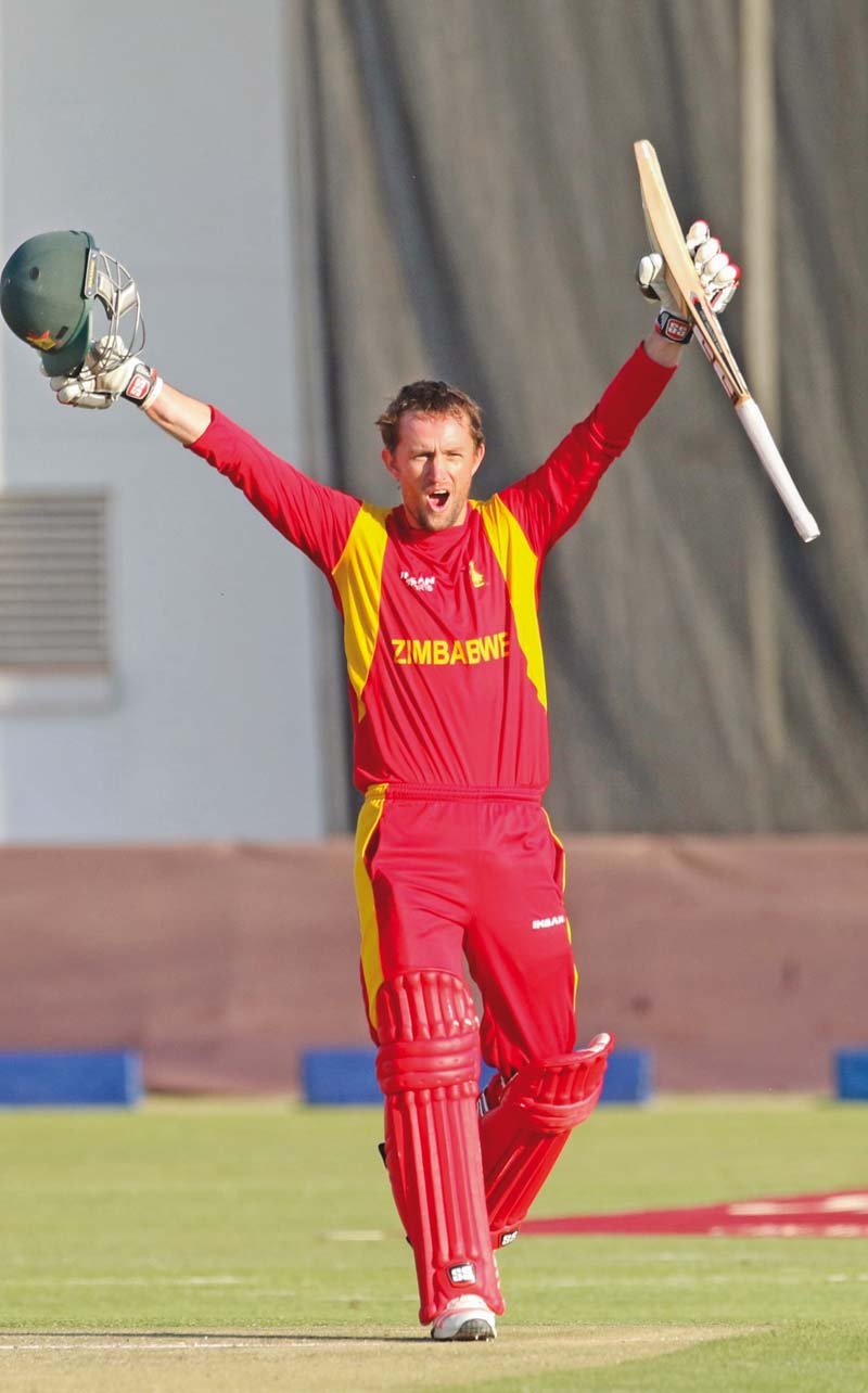 ervine struck five sixes and 11 fours in a cavalier innings to secure a rare zimbabwe victory which gave the hosts a 1 0 lead in the three match series photo afp