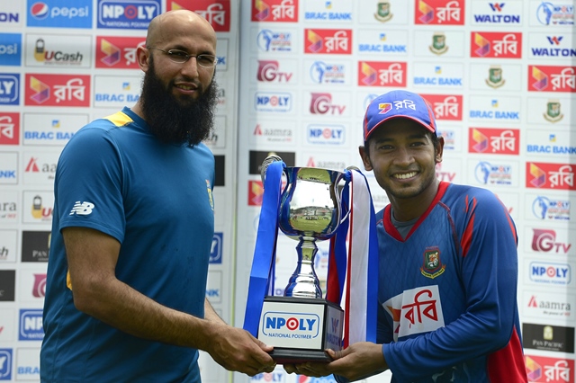 the second test between south africa and bangladesh ended in a draw in dhaka after bad weather washed out play on the last four days photo afp