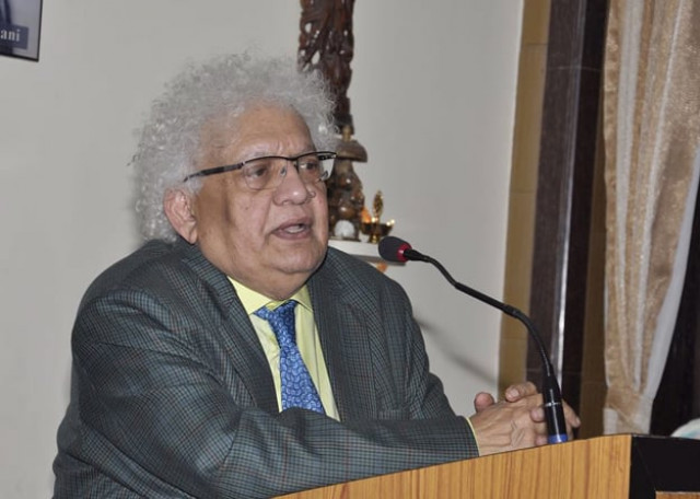 lord desai says he s sceptical of it sector s ability to sustain growth for long it has failed to transfer its high productivity to other sectors photo facebook com medeaeco lord desai says he s sceptical of it sector s ability to sustain growth for long it has failed to transfer its high productivity to other sectors photo facebook com medeaeco
