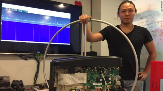red balloon security chief scientist ang cui says his hacked printer now emits radio waves to his antennae photo cnn