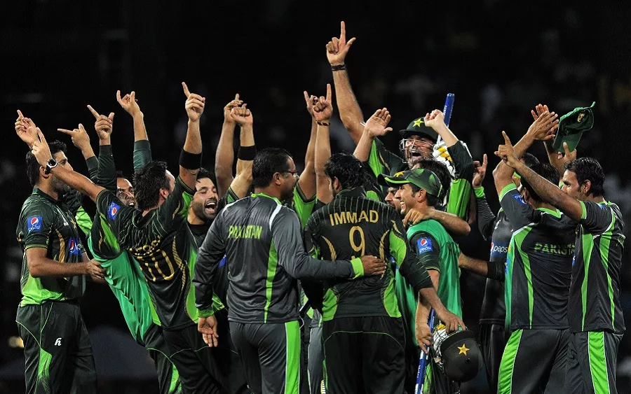 pakistan celebrate their one wicket win sri lanka v pakistan 2nd t20 colombo august 1 2015 photo afp pakistan celebrate their one wicket win sri lanka v pakistan 2nd t20 colombo august 1 2015 photo afp