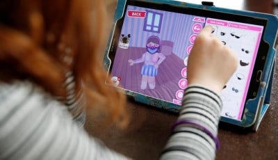 Kids Gaming Platform Roblox Faces Hurdles Ahead Of Public Listing - swat vs terroist roblox