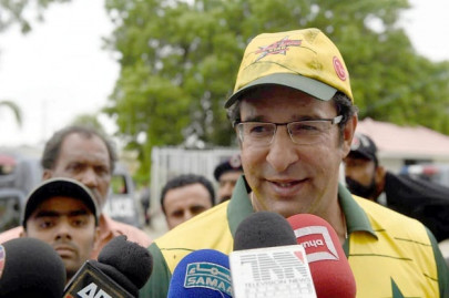 wasim escapes road rage shooting in karachi