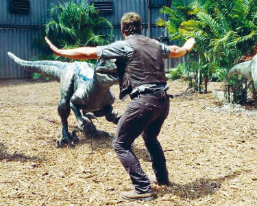 dinosaurs spur universal pictures to world record