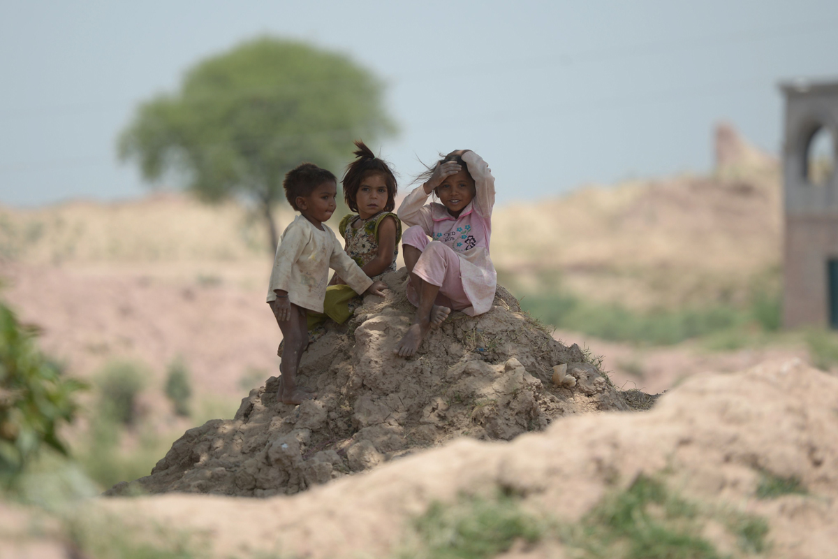 report says only 11 schools in lahore have toilets and drinking water photo afp