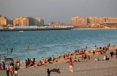 father lets daughter drown at dubai beach rather than have male rescuers touch her father lets daughter drown at dubai beach rather than have male rescuers touch her