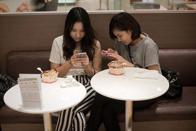 invite only chat app clubhouse booms in japan invite only chat app clubhouse booms in japan