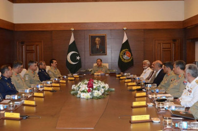 top military leadership lauds armed forces progress in operations against militants
