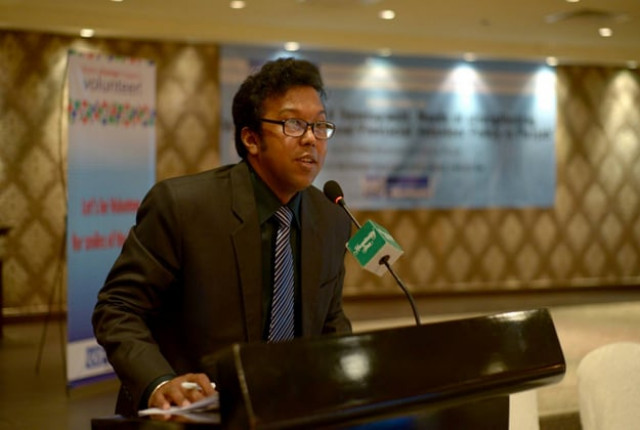 environmental degradation will affect young people disproportionately photo http www unv org pk environmental degradation will affect young people disproportionately photo http www unv org pk