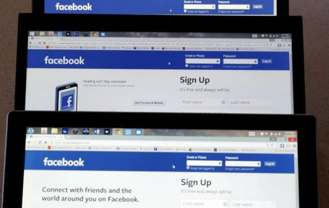 computer screens display the facebook sign in screen in this photo illustration taken in golden colorado july 28 2015 photo reuters computer screens display the facebook sign in screen in this photo illustration taken in golden colorado july 28 2015 photo reuters