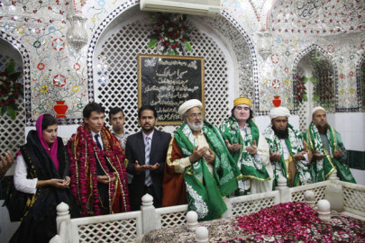 german embassy staff visit shrine in lahore