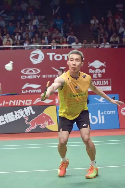 malaysia s lee had to fight hard against wang zhengming for his 21 17 21 19 victory photo afp malaysia s lee had to fight hard against wang zhengming for his 21 17 21 19 victory photo afp