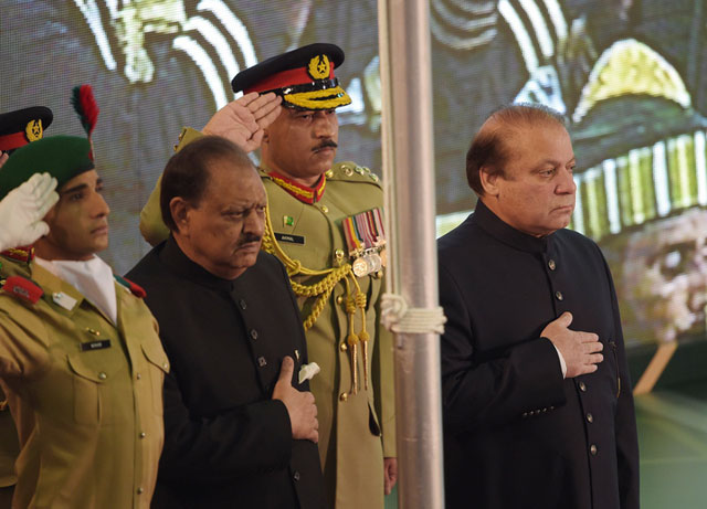 pm urges unity of nation to achieve objectives of the creation of pakistan photo afp