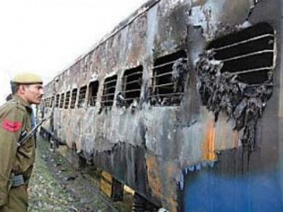 pakistan lodges protest with india over bail of main accused in samjhota express tragedy pakistan lodges protest with india over bail of main accused in samjhota express tragedy