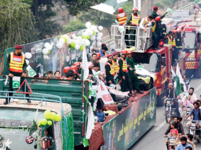 rescue 1122 used their august 14 parade to raise awareness about dangers of one wheeling photo shafiq malik express rescue 1122 used their august 14 parade to raise awareness about dangers of one wheeling photo shafiq malik express