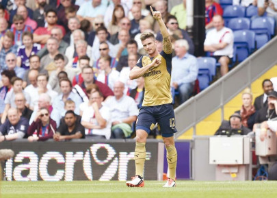 off the mark giroud s stylish strike puts arsenal back on track off the mark giroud s stylish strike puts arsenal back on track