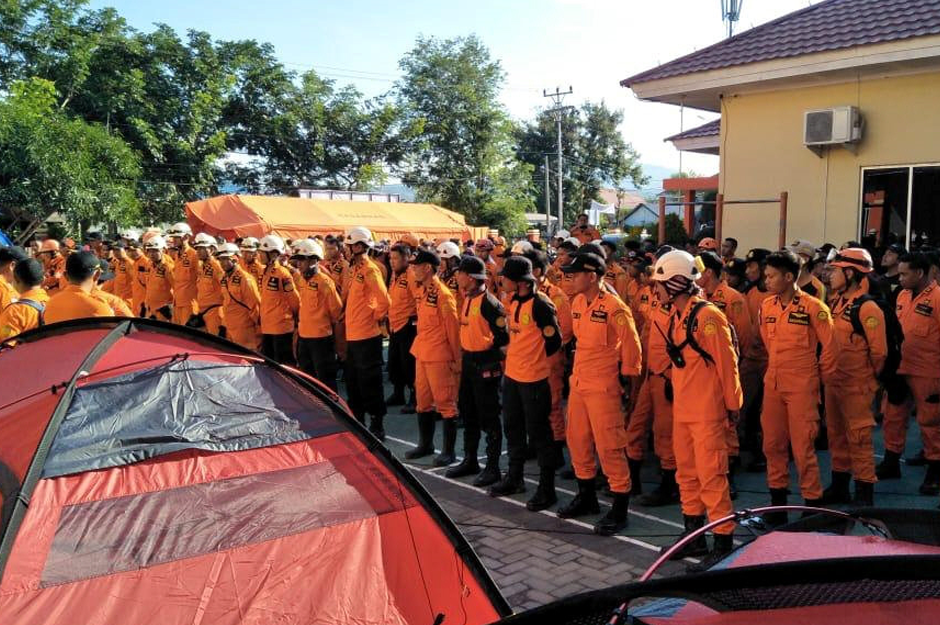 A Humas Basarnas team gathers in Palu, Indonesia. Reuters