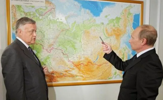 vladimir yakunin left with vladimir putin in moscow on june 11 2011 photo afp vladimir yakunin left with vladimir putin in moscow on june 11 2011 photo afp