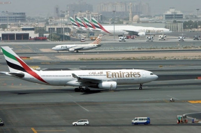 dubai s emirates airline to resume flights to baghdad