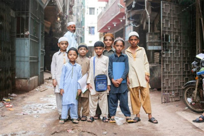 hony bids adieu but leaves one final gift for pakistan hony bids adieu but leaves one final gift for pakistan