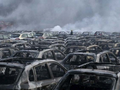 china blast warehouse owners hid stakes in firm xinhua