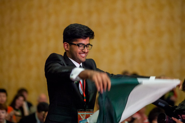 waqas ali unfurls the green and white at the microsoft championship photo certiport waqas ali unfurls the green and white at the microsoft championship photo certiport