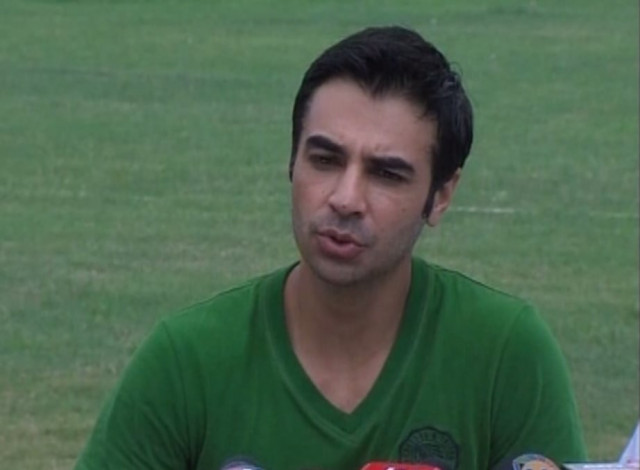 screen grab from salman butt 039 s interview to the reporters on express news screen grab from salman butt 039 s interview to the reporters on express news