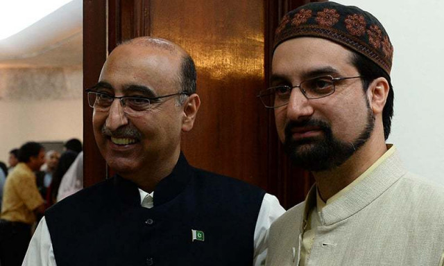 pakistan high commissioner to india abdul basit l with chairman of all parties hurriyat conference aphc mirwaiz umer farooq at eid milan hosted at the pakistani high commission in new delhi photo afp pakistan high commissioner to india abdul basit l with chairman of all parties hurriyat conference aphc mirwaiz umer farooq at eid milan hosted at the pakistani high commission in new delhi photo afp