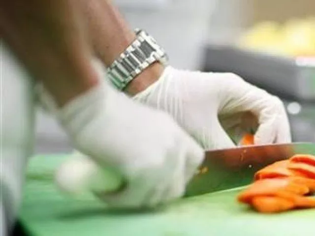 several eateries were sealed in bahawalpur over hygiene standards photo reuters several eateries were sealed in bahawalpur over hygiene standards photo reuters