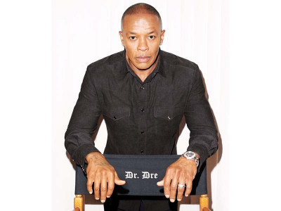 dr dre apologises to the women i ve hurt