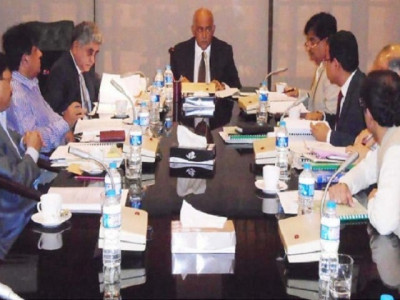 hither and thither education dept shuffles 37 officers hither and thither education dept shuffles 37 officers