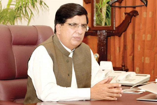 uvas vc talat naseer pasha speaks about the varsity s many contributions to the livestock and poultry sector in the country photo shafiq malik express uvas vc talat naseer pasha speaks about the varsity s many contributions to the livestock and poultry sector in the country photo shafiq malik express