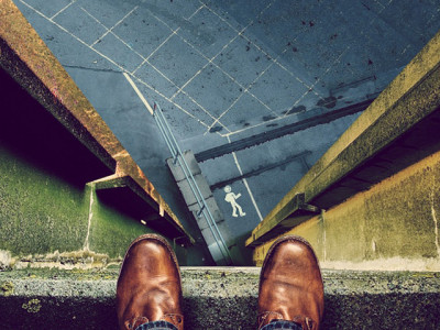 young man jumps to death in canal young man jumps to death in canal