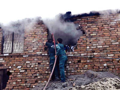 short circuit cotton stockroom catches fire short circuit cotton stockroom catches fire