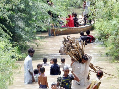 losses aplenty 72 of flood affected people have left their homes