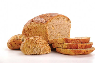 scientists recreate 12 500 year old bread