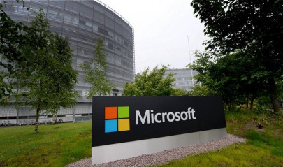 microsoft soothes market fears with forecast for strong revenue growth microsoft soothes market fears with forecast for strong revenue growth