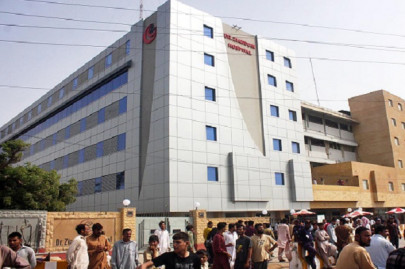 targeted raids law enforcers detain ziauddin hospital officials