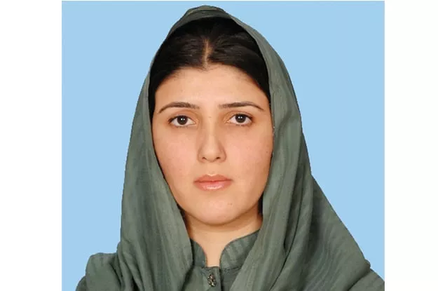 pti mna ayesha gulaili pti mna ayesha gulaili
