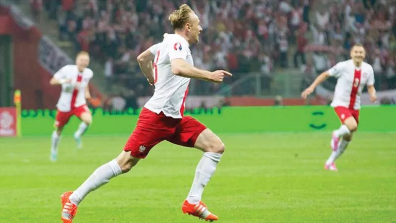 poland s arkadiusz milik and sebastian mila got their names on the scoresheet in warsaw last october to record their first win over germany in 19 meetings photo afp poland s arkadiusz milik and sebastian mila got their names on the scoresheet in warsaw last october to record their first win over germany in 19 meetings photo afp