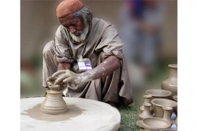 crafts programme lok virsa to unite students with artisans